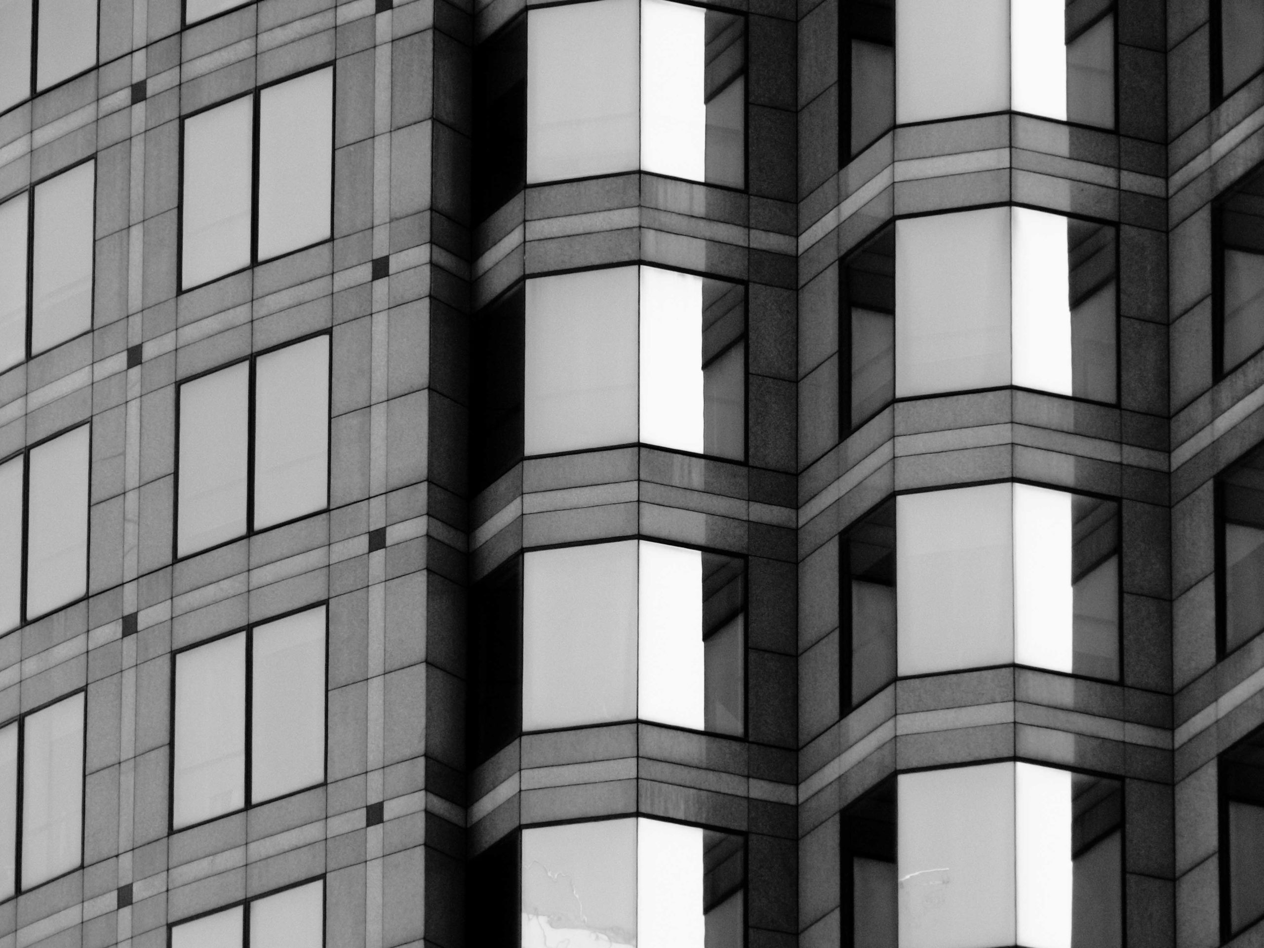 A black and white photo of a building